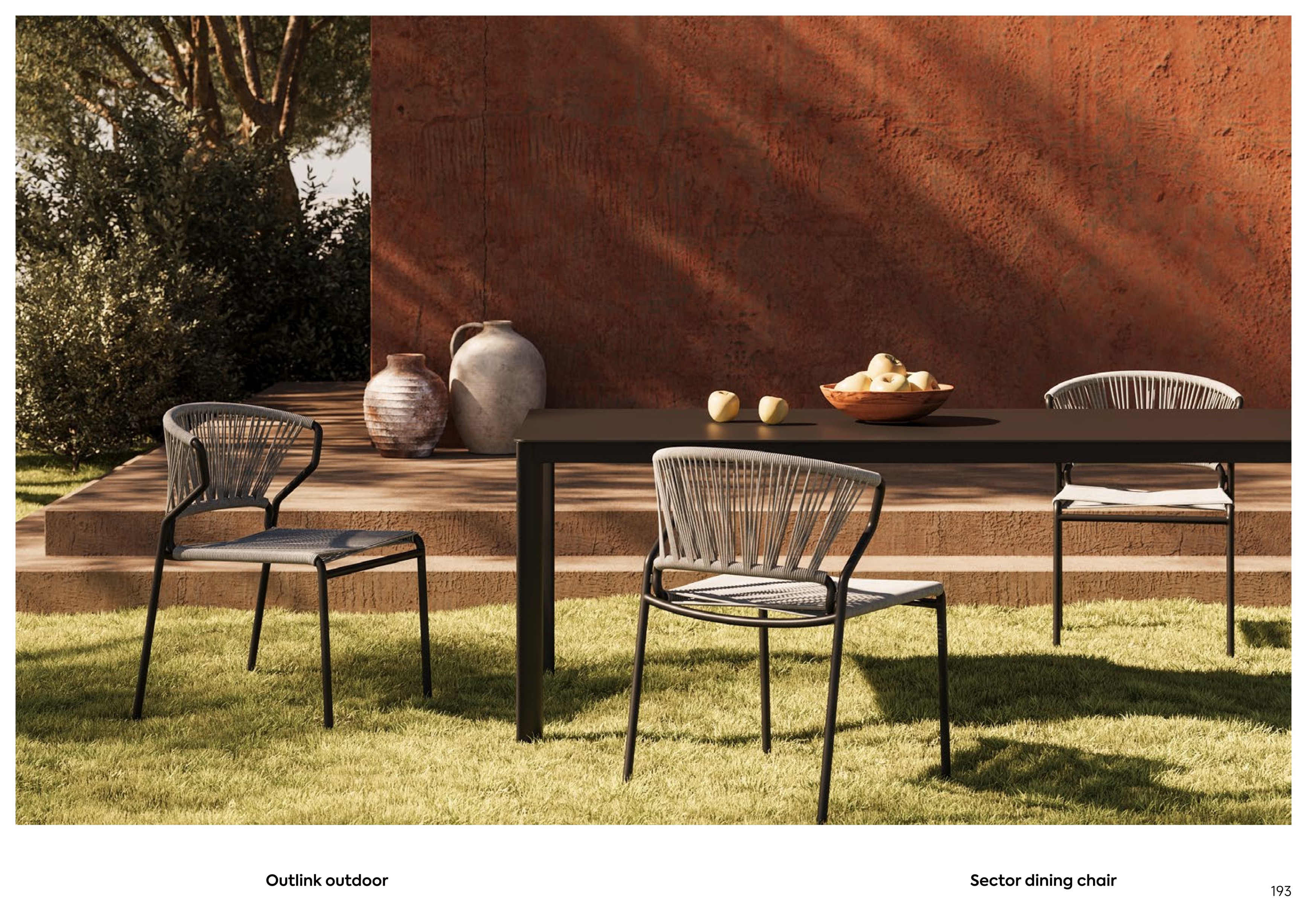 Sector dining set - Indoor and Outdoor Furniture | CHEERFUL Kenya detail view